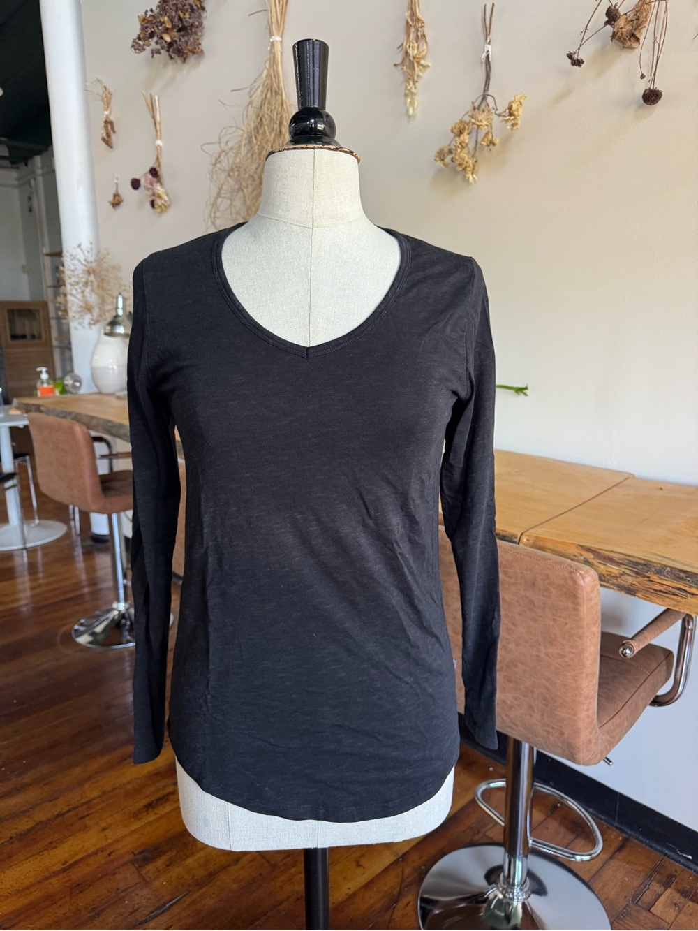 Toad&Co Black V-Neck Long Sleeve Tee
